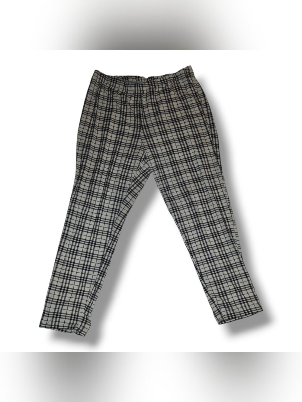 Women's Straight Leg Plaid Pants in Black & White